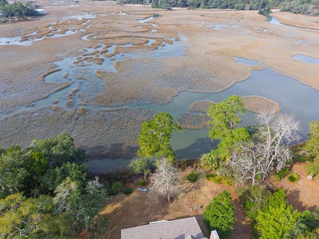 8460 Chisolm Plantation Road, Edisto Island, SC 29438