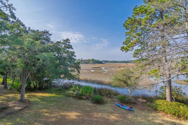 8460 Chisolm Plantation Road, Edisto Island, SC 29438