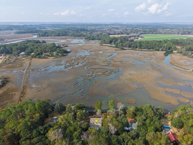 8460 Chisolm Plantation Road, Edisto Island, SC 29438