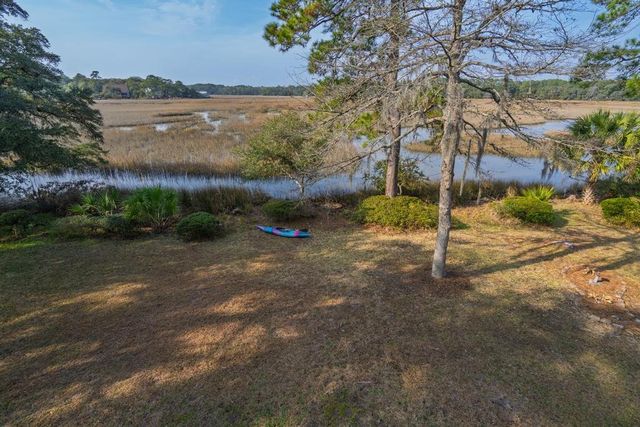 8460 Chisolm Plantation Road, Edisto Island, SC 29438