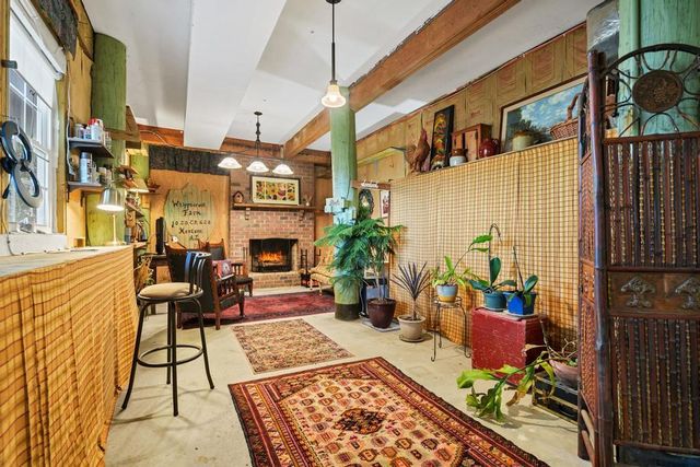 8460 Chisolm Plantation Road, Edisto Island, SC 29438