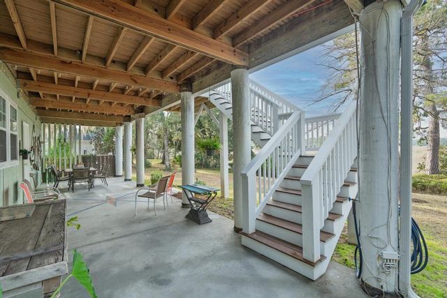 8460 Chisolm Plantation Road, Edisto Island, SC 29438