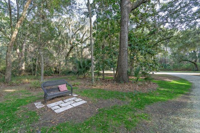 8460 Chisolm Plantation Road, Edisto Island, SC 29438