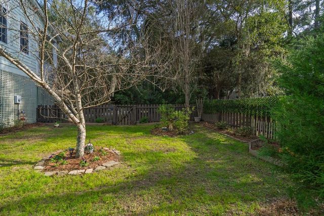 8460 Chisolm Plantation Road, Edisto Island, SC 29438