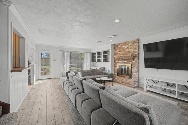 411 Cannon Ball Drive, Spring, TX 77380