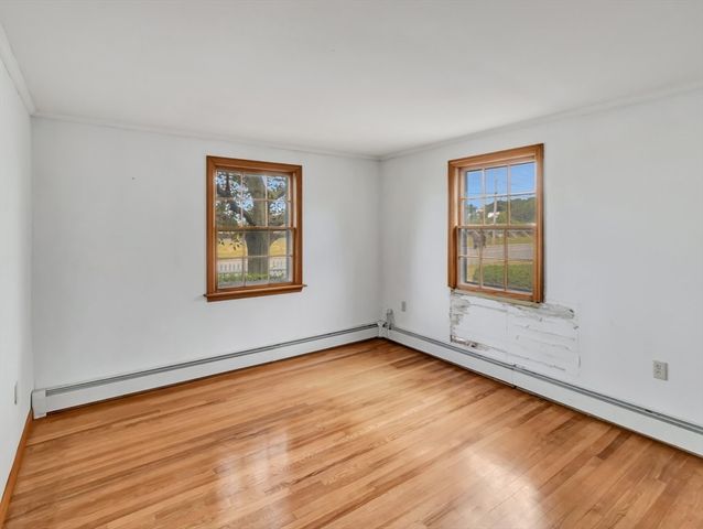 274 Newport Rd, Hull, MA 02045