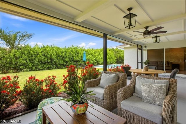 9690 Sussex ST, Naples, FL 34109