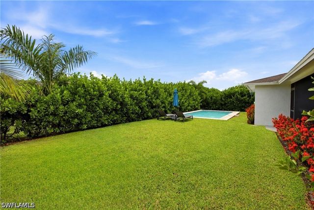 9690 Sussex ST, Naples, FL 34109