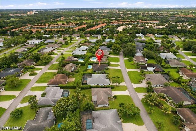 9690 Sussex ST, Naples, FL 34109
