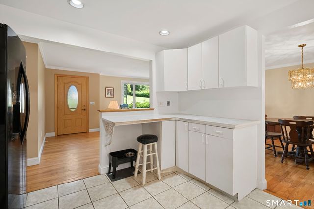46 Longfellow Road, Shelton, CT 06484