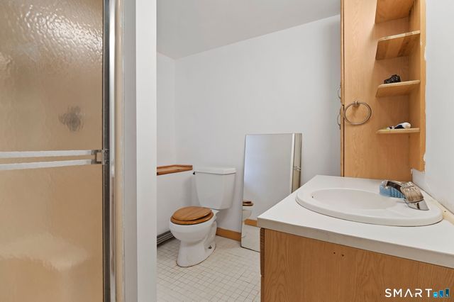 46 Longfellow Road, Shelton, CT 06484