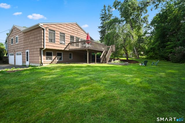 46 Longfellow Road, Shelton, CT 06484