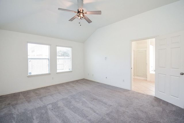 2111 Sailwind Drive, Pearland, TX 77584