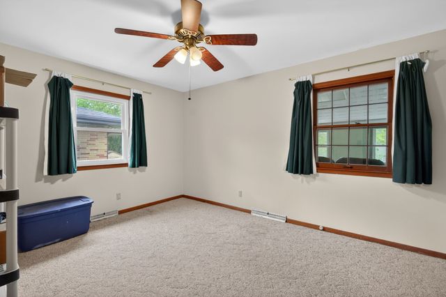 7208 Bellaire Avenue, Windsor Heights, IA 50324