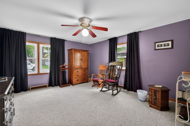 7208 Bellaire Avenue, Windsor Heights, IA 50324