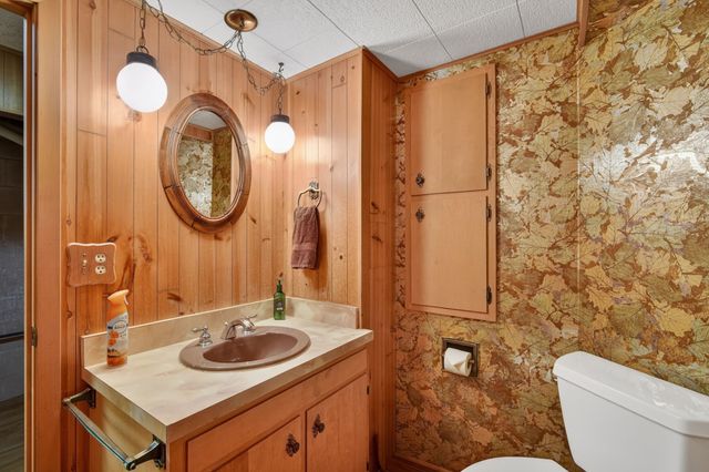7208 Bellaire Avenue, Windsor Heights, IA 50324