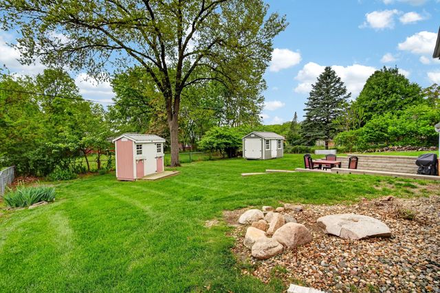7208 Bellaire Avenue, Windsor Heights, IA 50324