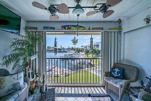 714 Northlake Court 208, North Palm Beach, FL 33408