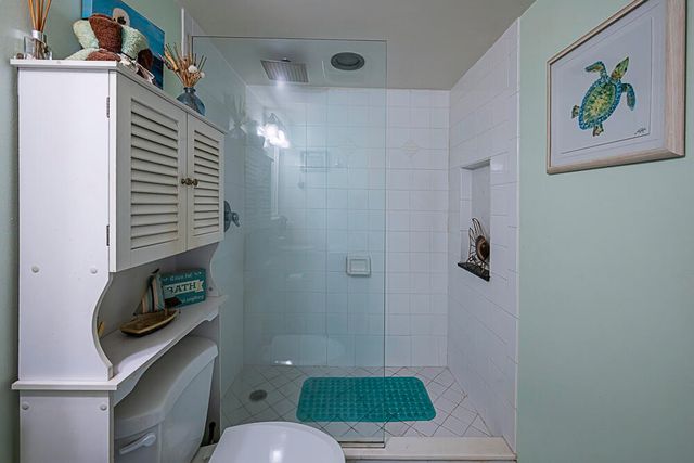 714 Northlake Court 208, North Palm Beach, FL 33408