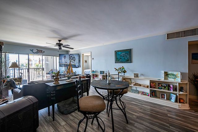 714 Northlake Court 208, North Palm Beach, FL 33408