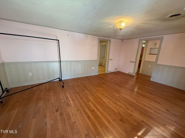 664 Currin Valley Road, Marion, VA 24354