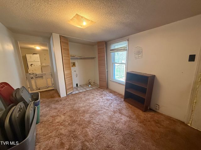 664 Currin Valley Road, Marion, VA 24354