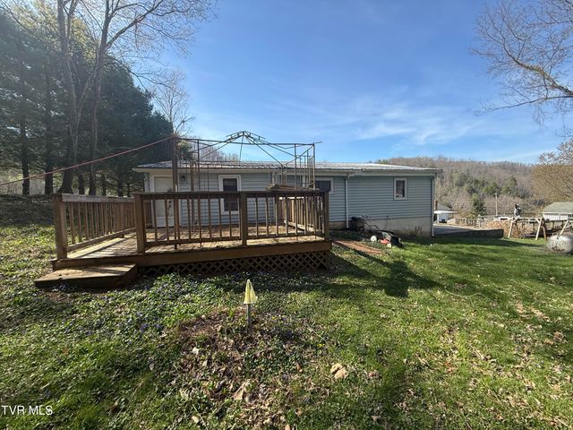 664 Currin Valley Road, Marion, VA 24354