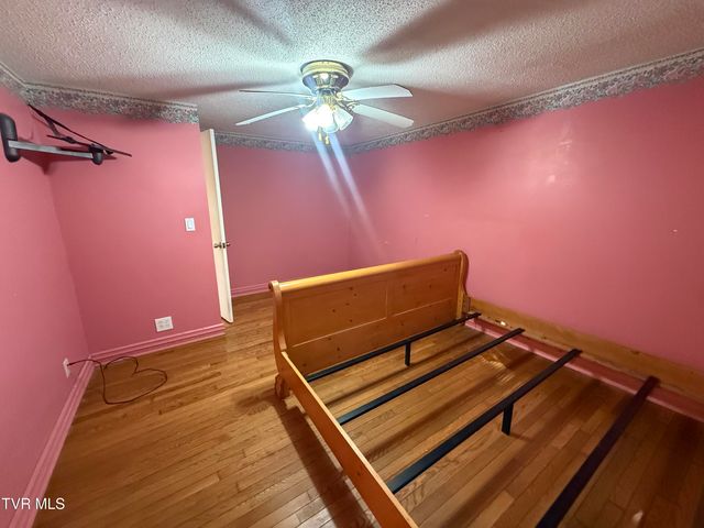 664 Currin Valley Road, Marion, VA 24354