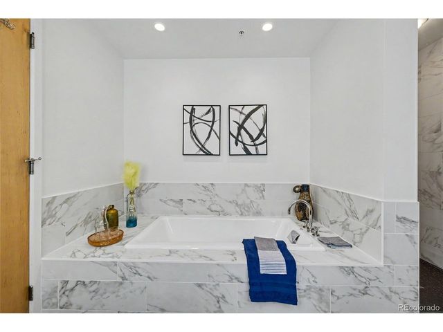 2100 16th St 302, Denver, CO 80202