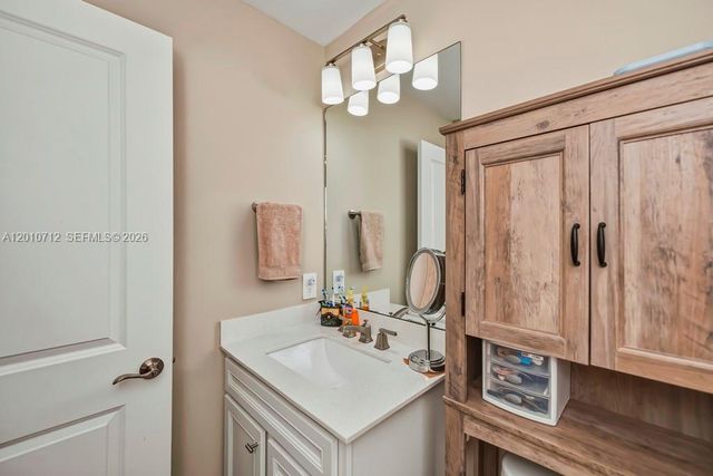 16241 Rosemallow Lane, Fort Myers, FL 33920