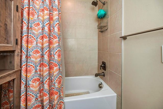 16241 Rosemallow Lane, Fort Myers, FL 33920