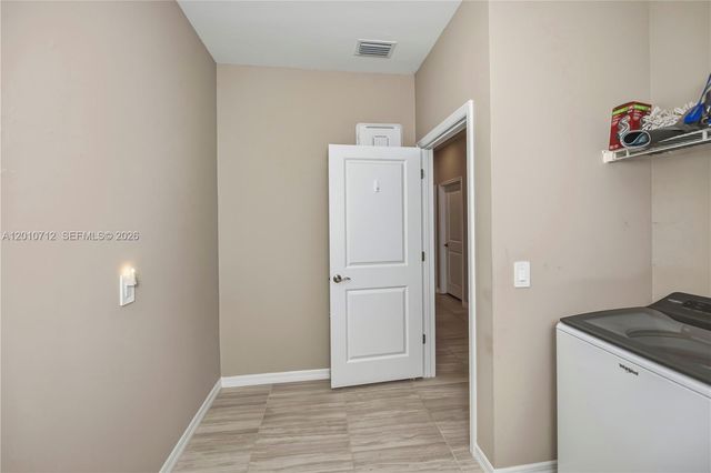 16241 Rosemallow Lane, Fort Myers, FL 33920