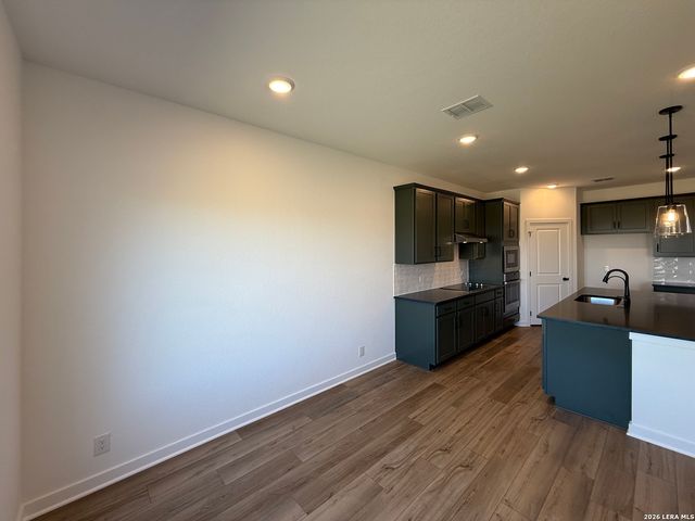 143 Peeps Ct., Adkins, TX 78101