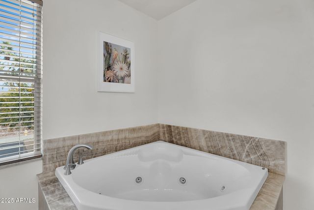 2465 S MARBLE Street, Gilbert, AZ 85295