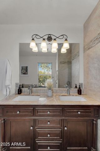 2465 S MARBLE Street, Gilbert, AZ 85295