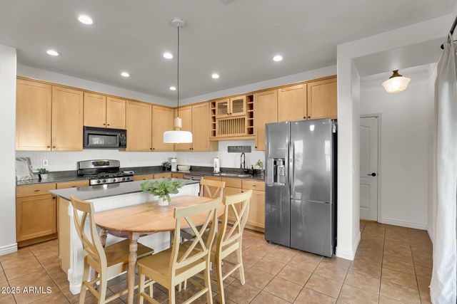 2465 S MARBLE Street, Gilbert, AZ 85295