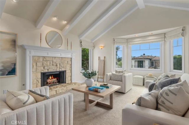 3406 Palm Avenue, Manhattan Beach, CA 90266
