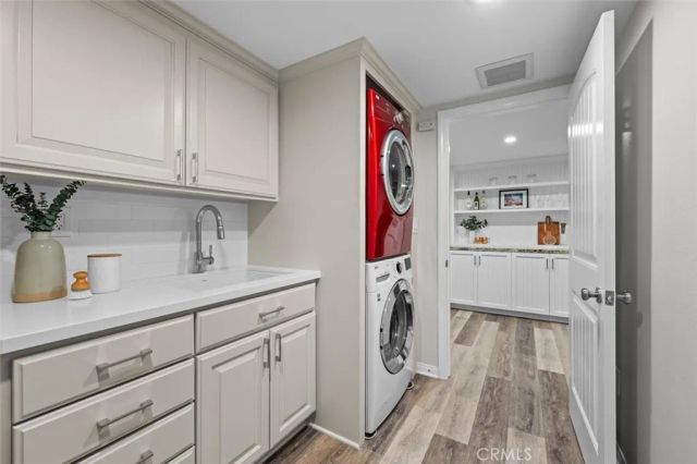 3406 Palm Avenue, Manhattan Beach, CA 90266