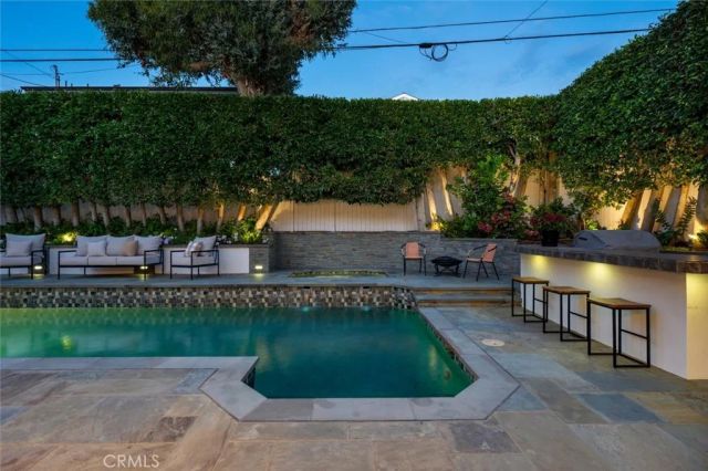 3406 Palm Avenue, Manhattan Beach, CA 90266