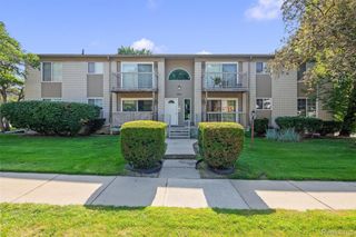 3551 W 14 Mile Road 2, Royal Oak, MI 48073