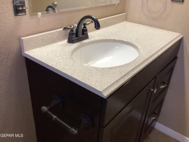 683 Juan Munoz Court, El Paso, TX 79932