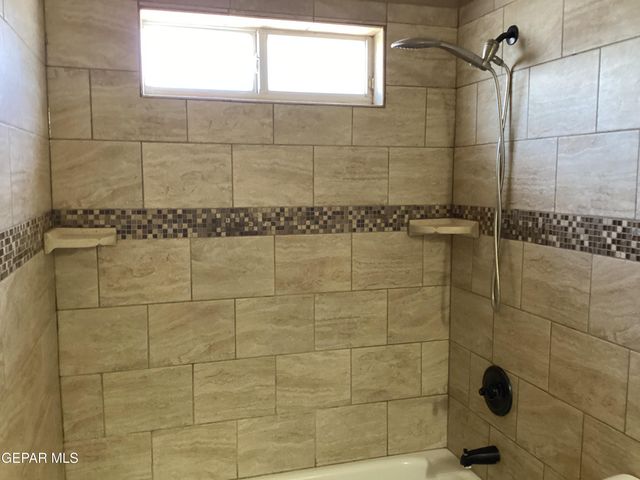 683 Juan Munoz Court, El Paso, TX 79932