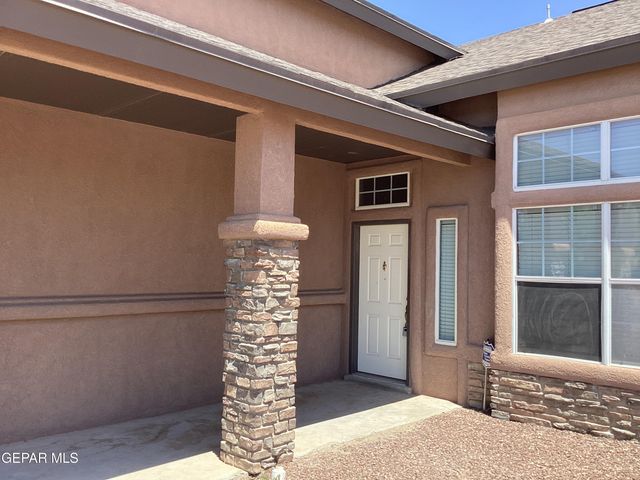 683 Juan Munoz Court, El Paso, TX 79932