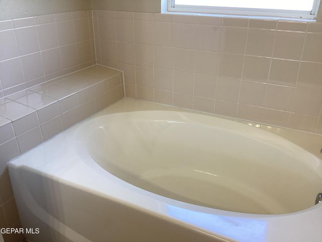 683 Juan Munoz Court, El Paso, TX 79932