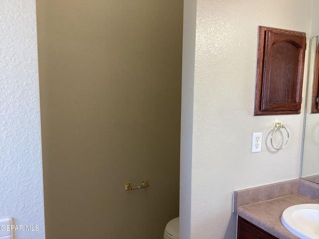 683 Juan Munoz Court, El Paso, TX 79932