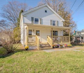 333 York Street, Poultney, VT 05764