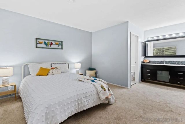 2157 Arnold Way 324, Alpine, CA 91901