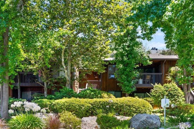 2157 Arnold Way 324, Alpine, CA 91901