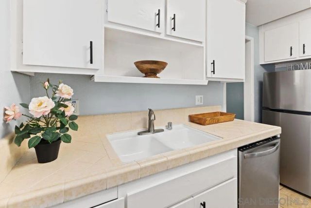 2157 Arnold Way 324, Alpine, CA 91901