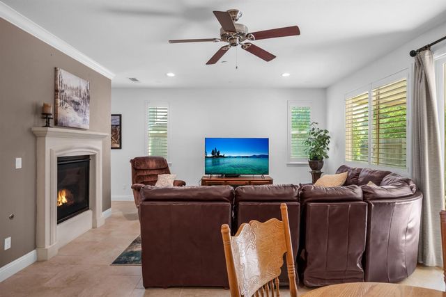 4084 David Loop, El Dorado Hills, CA 95762